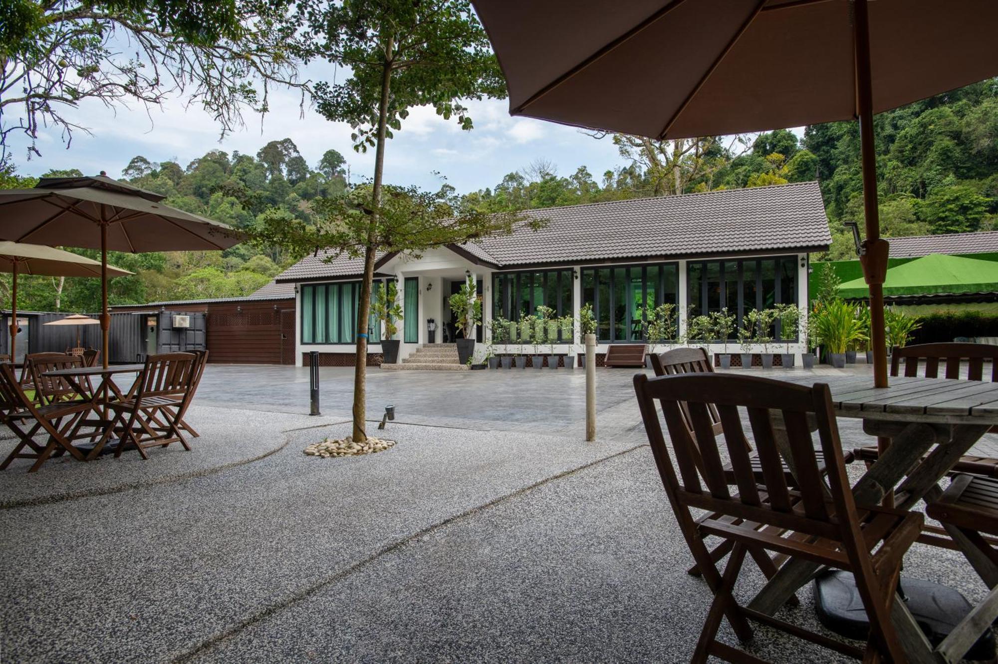 Villa Renai Resort Bentong Exteriör bild
